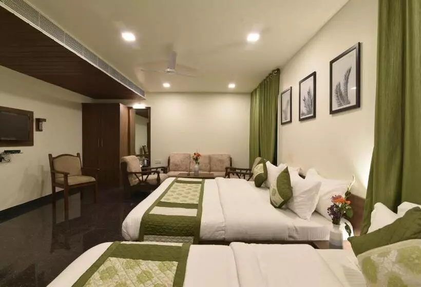 Hotel Clove