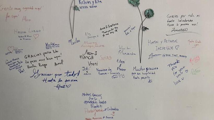 پانسیون Hostal Casa Luna