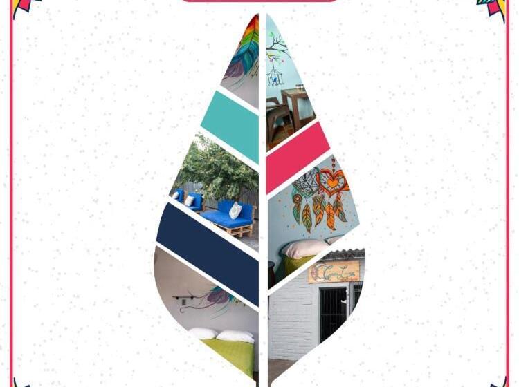 پانسیون Hostal Casa Luna