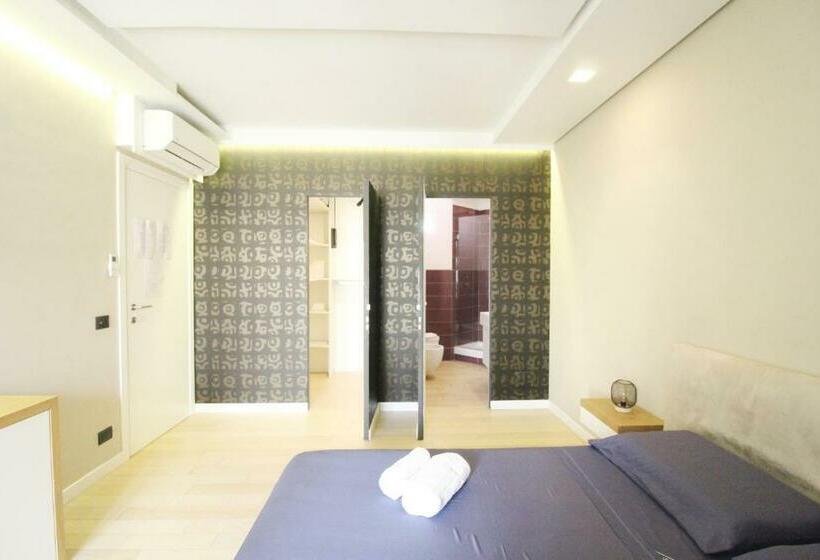 膳宿费 Martucci Rooms