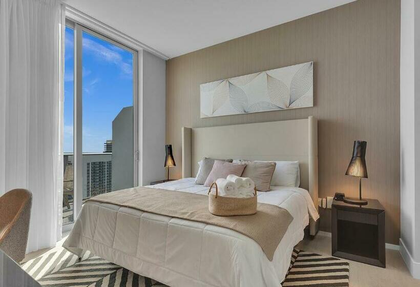 5 Star Hollywood Penthouse Breathtaking Ocean View Brand New 2br Bth