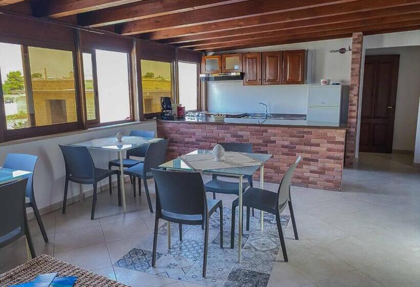 צימר Aparthotel Cortellenica