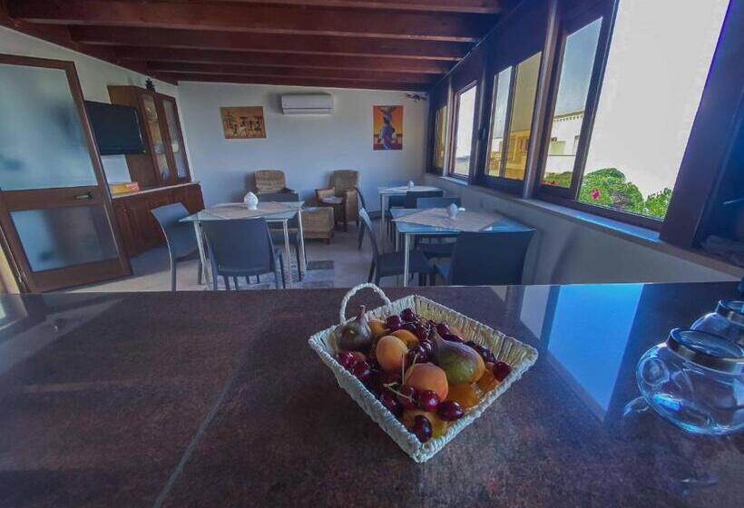 צימר Aparthotel Cortellenica