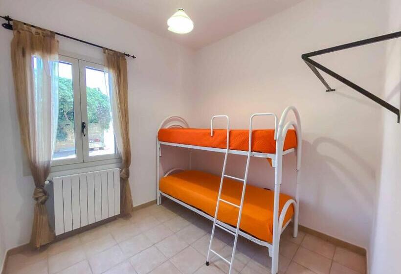 צימר Aparthotel Cortellenica