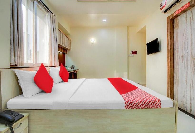 هتل Happy Homely Stay Near Pune Airport