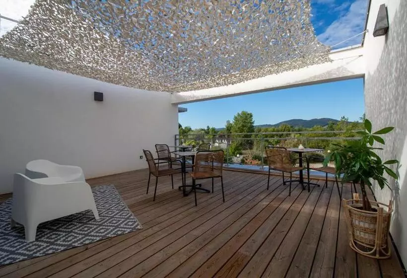 Hotelli Shana Hôtel & Résidence