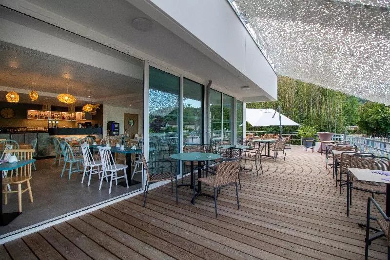 Hotelli Shana Hôtel & Résidence
