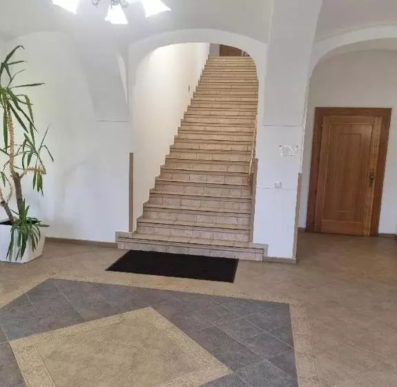 Hotelli Zámeček Raspenava