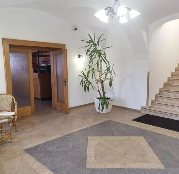 Hotelli Zámeček Raspenava