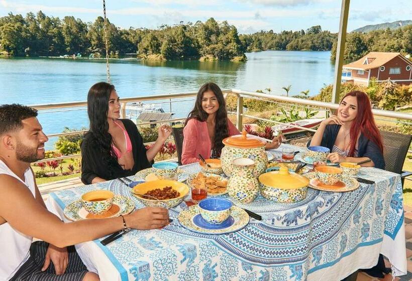 בית מלון כפרי Bania Travels