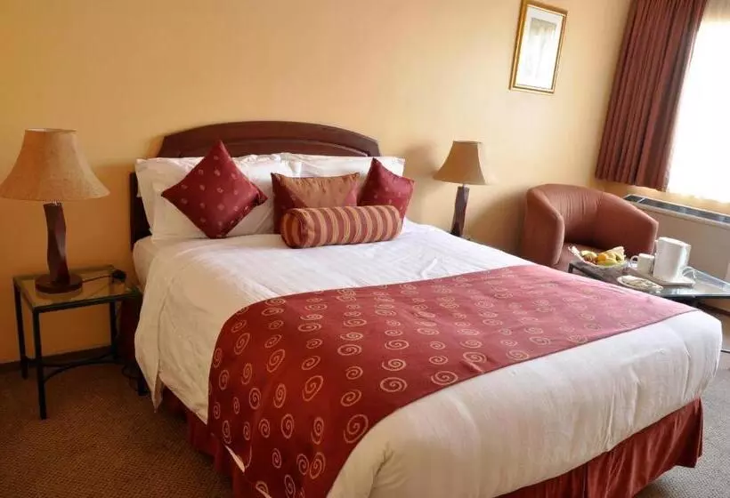 Crossroads Hotel Lilongwe