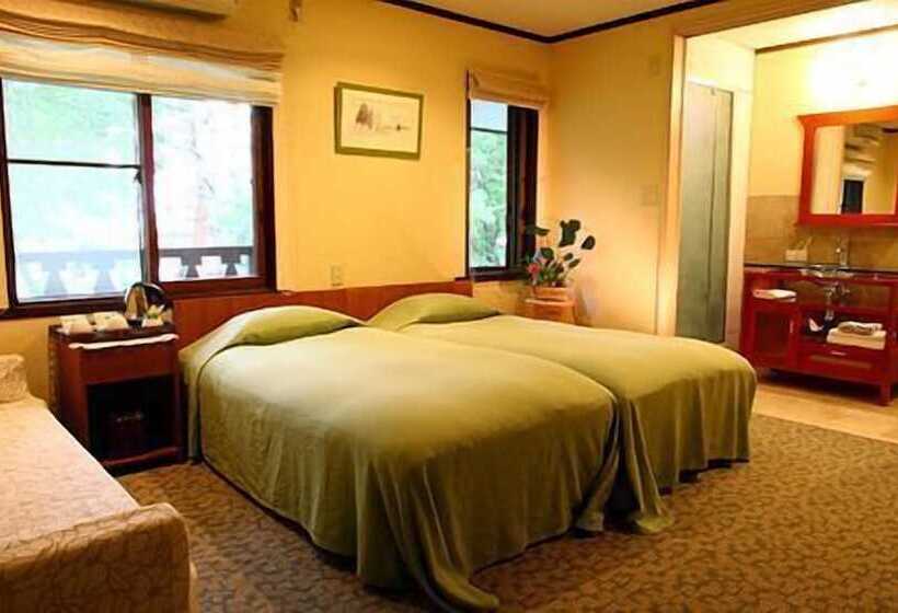 בית מלון כפרי Deep & Steep Lodge Hakuba