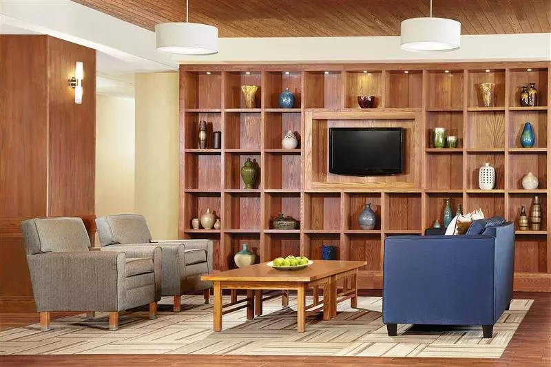 酒店 Four Points By Sheraton Saskatoon