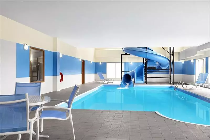 酒店 Four Points By Sheraton Saskatoon