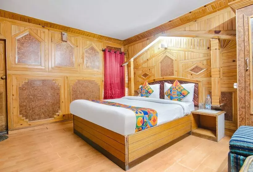 هتل Goroomgo Flatties Mall Road Nainital