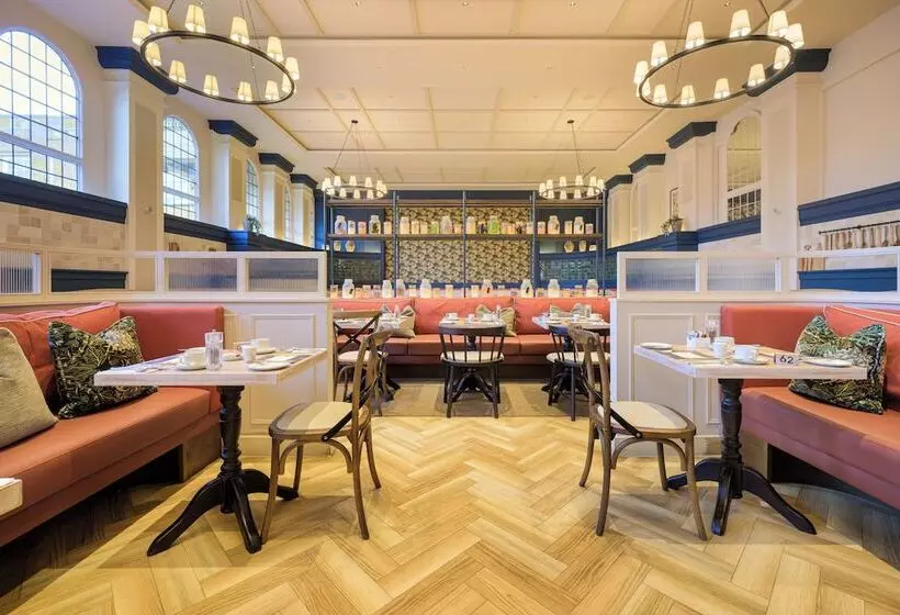 Heythrop Park Hotel   Adults Only