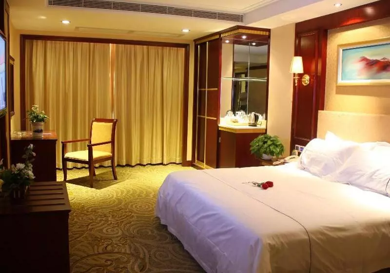 فندق Jinhuayue International