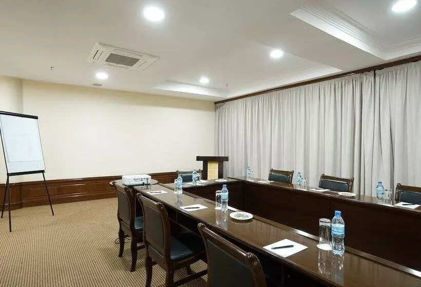 Kibo Palace Hotel Arusha