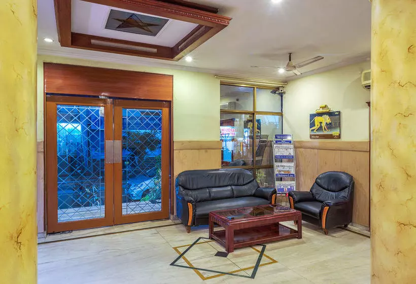 Hôtel Saaket Residency   In Daba Gardens