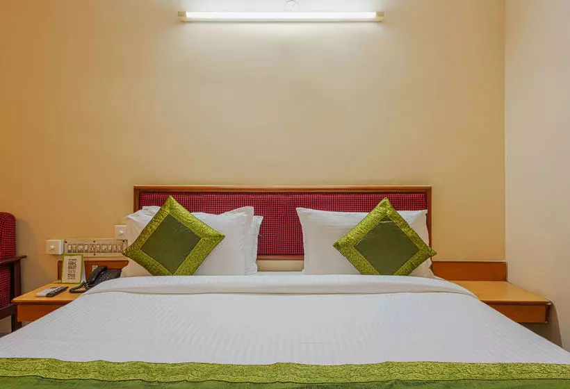 Hôtel Saaket Residency   In Daba Gardens