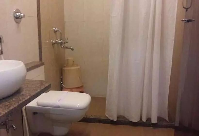 هتل Sunny Midtown