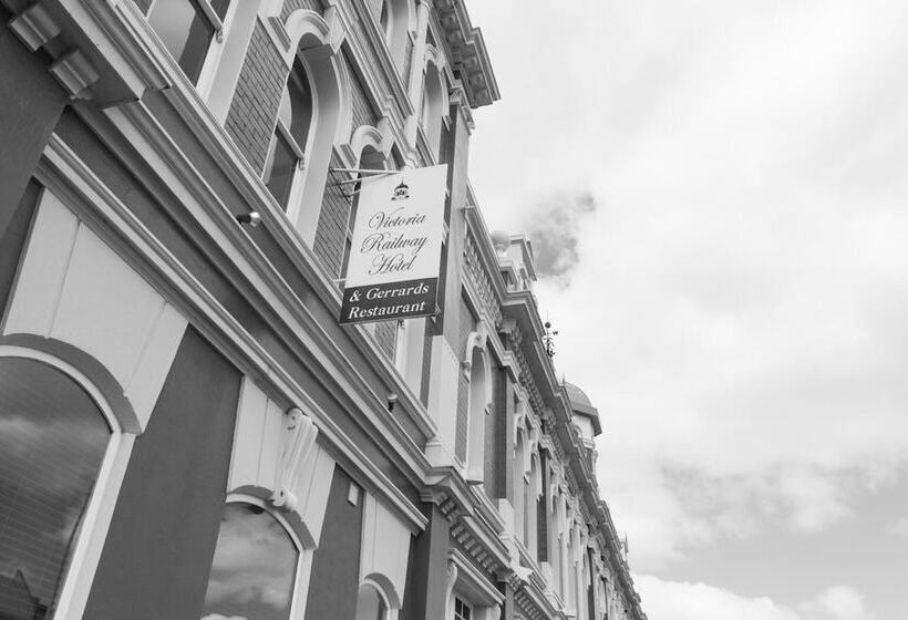 Hotel Victoria Railway