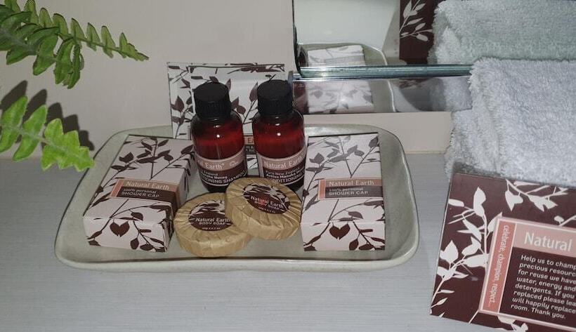 Hotel Victoria Railway