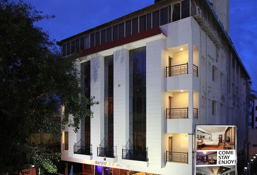 בית מלון כפרי Vt Paradise