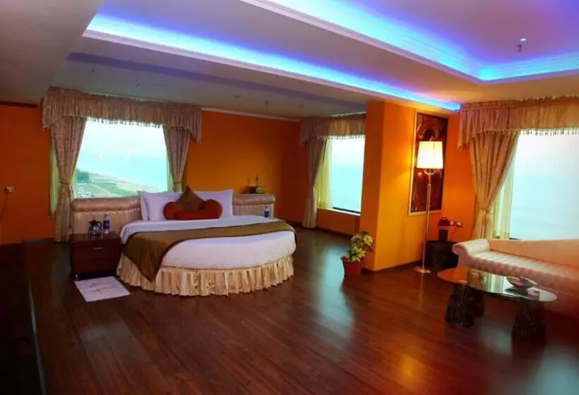 The Quilon Beach Hotel And Convention Center