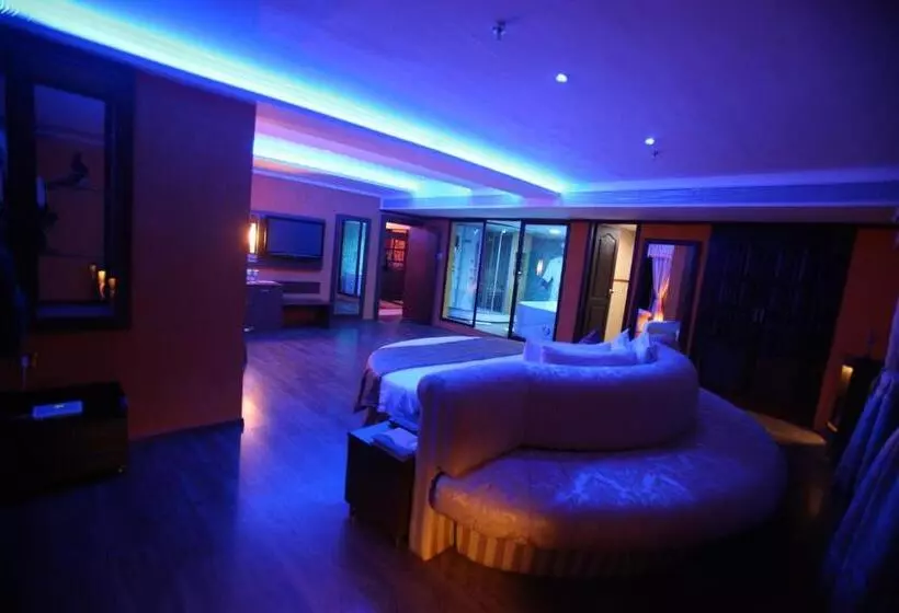 The Quilon Beach Hotel And Convention Center