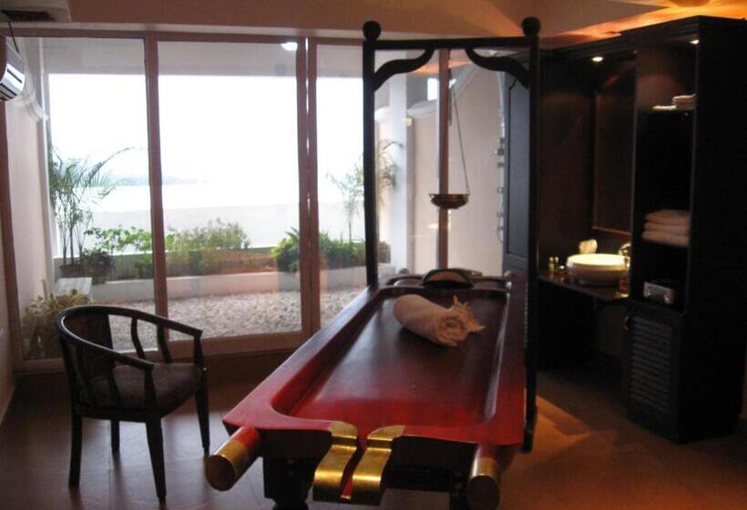 The Quilon Beach Hotel And Convention Center