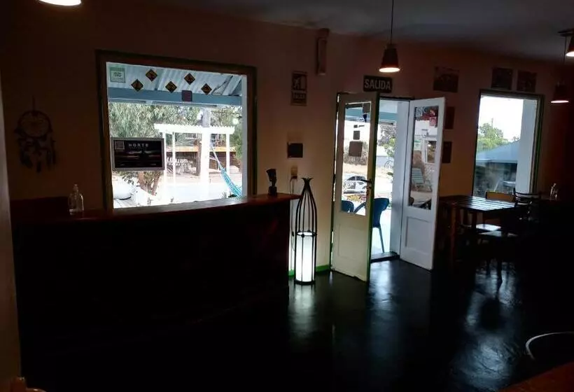 Retkeilymaja Complejo Aloha