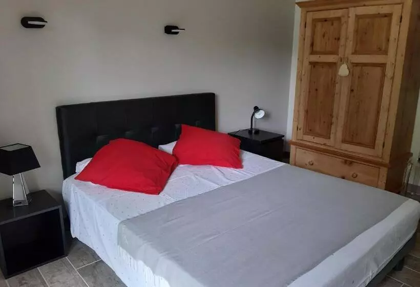 Aamiaismajoitus (B&B) Logis Des Magnans  Les Terrasses Du Coutach