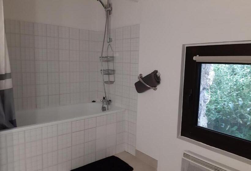 ベッドアンドブレックファースト Logis Des Magnans Les Terrasses Du Coutach