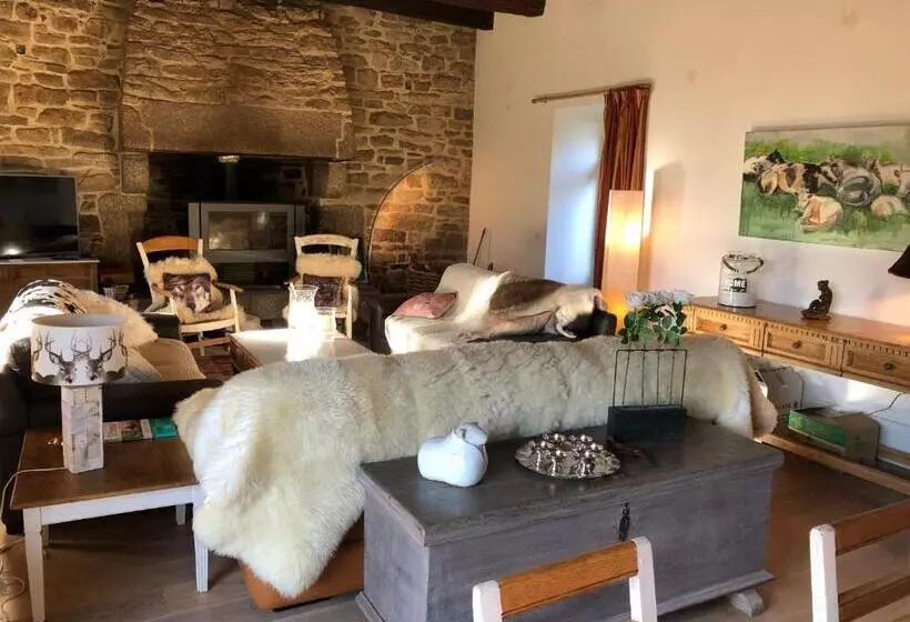 Aamiaismajoitus (B&B) Manoir De Botcol