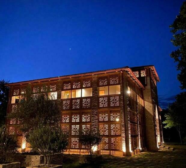 هتل Nekresi Estate