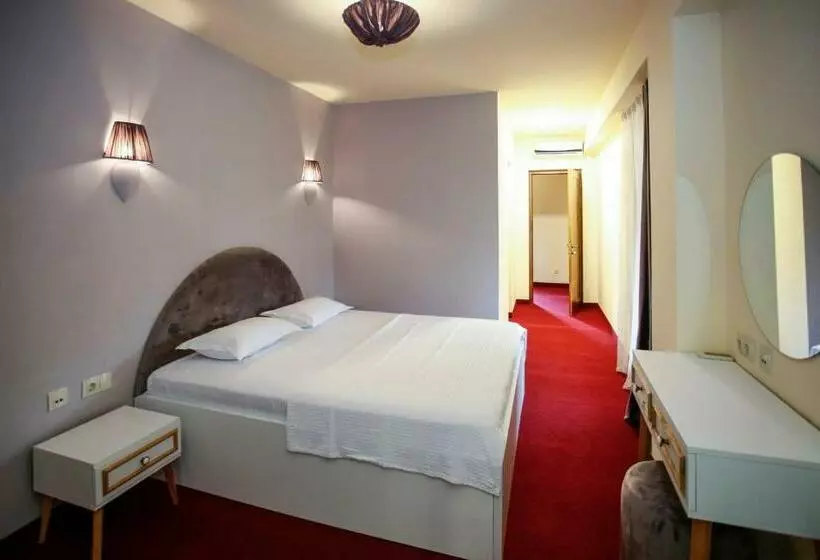 هتل Nekresi Estate
