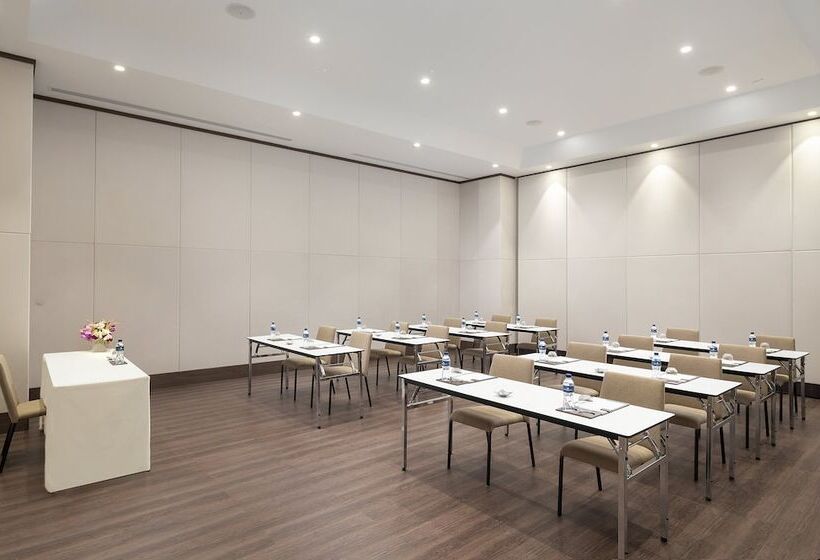 هتل Nikko Amata City Chonburi