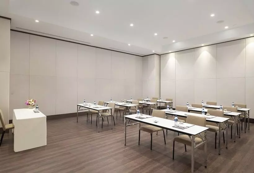 هتل Nikko Amata City Chonburi