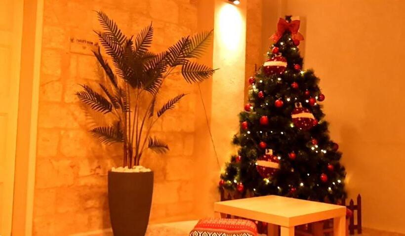 ペンション Aida Guest House