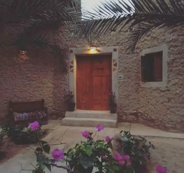 پانسیون Sleep In Siwa