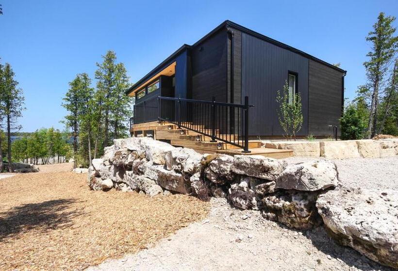 Stone Cove Waterfront Adults Only B&b