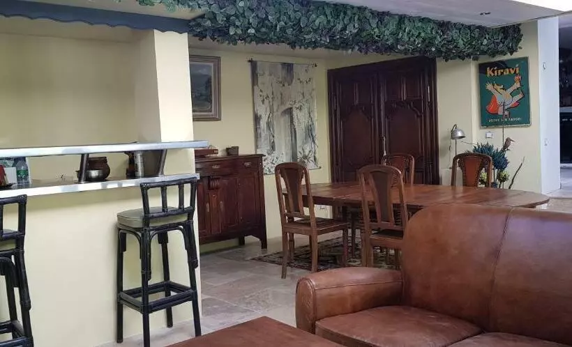 ベッドアンドブレックファースト Le Riolet