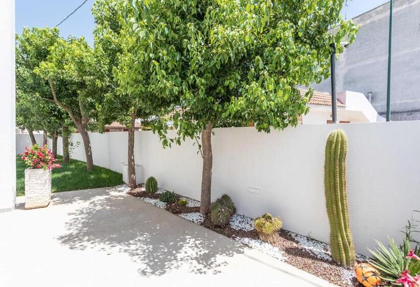 Blu Marine Residence