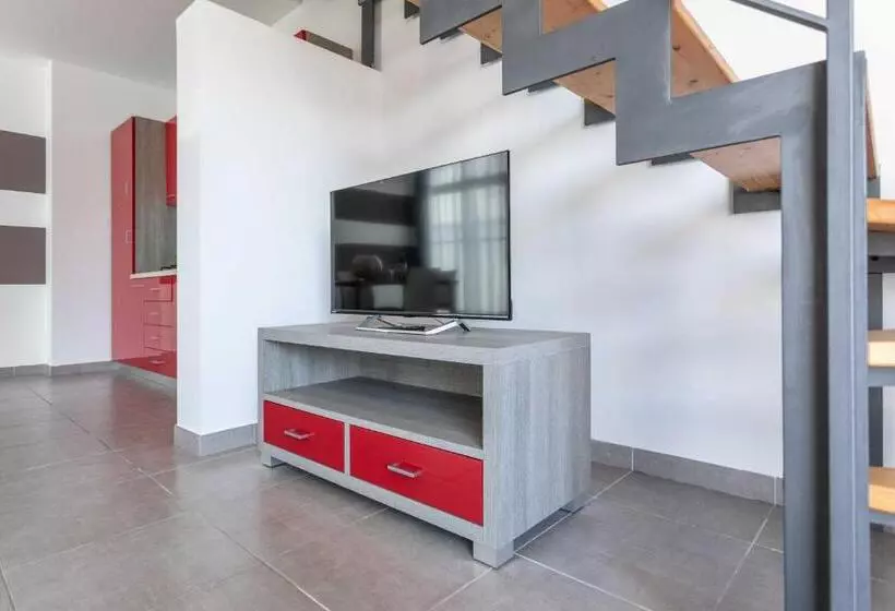Blu Marine Residence