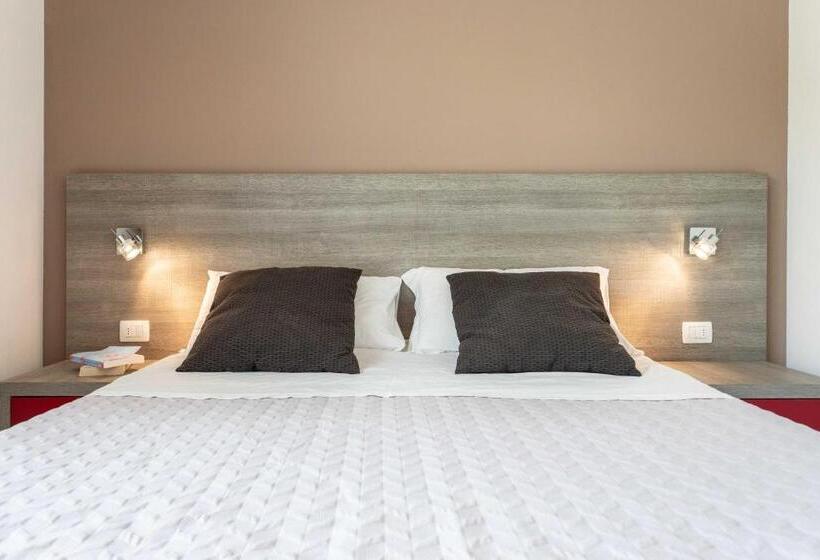 Blu Marine Residence