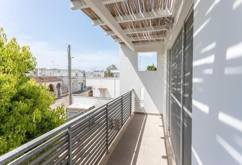 Blu Marine Residence