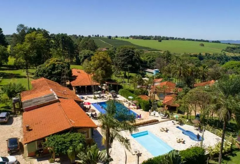 ホテル Fazenda Vale Das Grutas