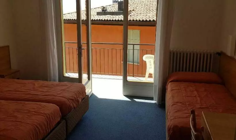 Majatalo The Green House