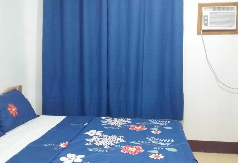 هاستل Seashore Inn